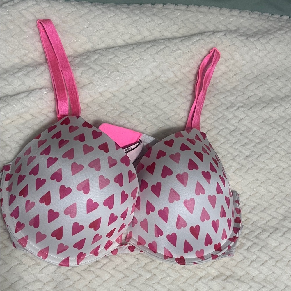 Victoria's Secret Pink Heart Print Bra